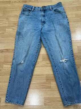 Authentic GFC Vintage Men’s Light Wash Distressed Denim Jeans Size 36/30